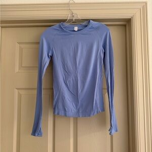 Old Navy Light Blue Long-Sleeve Women's Performance Top